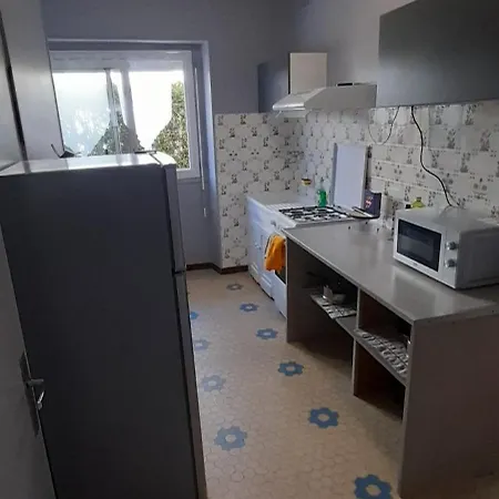 Agreable Appartement De 80M2 Dans Maison Lourdes Exterior photo
