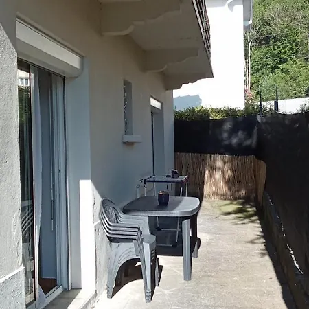 Agreable Appartement De 80M2 Dans Maison Lourdes Exterior photo