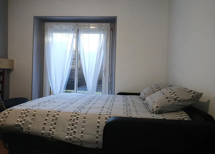 Agreable Appartement De 80M2 Dans Maison