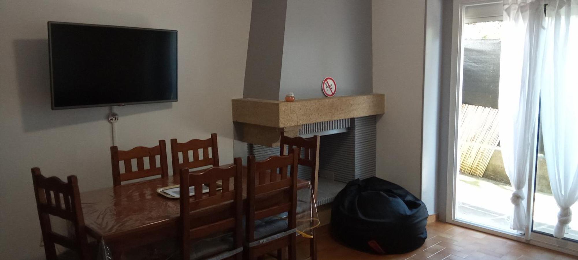 Agreable De 80m2 Dans Maison Apartment *